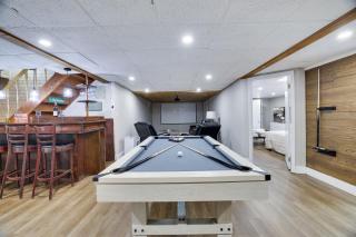Emerald Escape Lake, Theater, Game Room & More! - 4