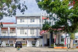 RedDoorz Syariah at Edotel Bundo Kanduang Padang - Kampungdurian - 3