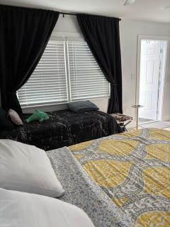 Keese's Cottages by the Ocean - 2
