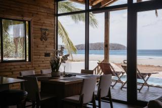 Playa Laska - Oceanfront Luxury Villa with Pools - 9