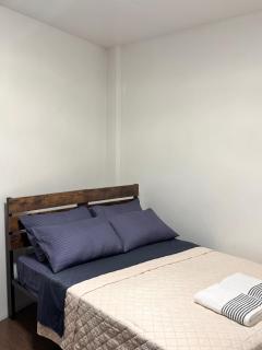 Metro Naga Bnb -  - 2