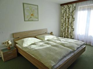 Apartment with balcony in Hart im Zillertaler - 2