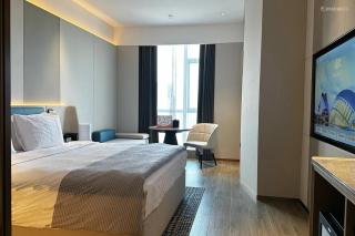 Wanda Yuehua Hotel Urumqi Railway - 2