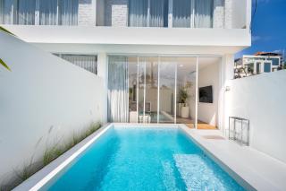 Dreamland Villas by RESIDE 3-Minute Walk to Beach - 8