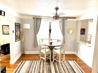 Renovated charming 2BR close to French Quarter - 2