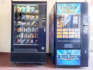 Sea Rock Inn - Los Angeles - 2