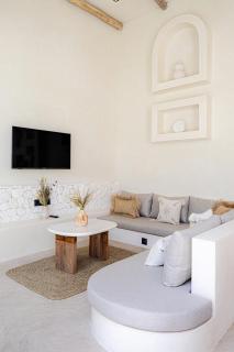 Nalu Yani - Charming1BR Villa Escape Near Beach & Cafés - 2