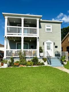 Renovated charming 2BR close to French Quarter - 0