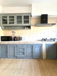 Uma Residence and Suites - 5