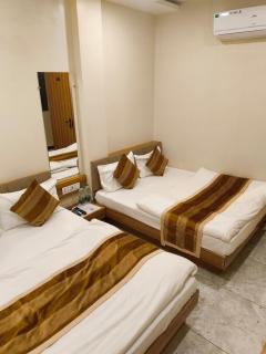 Shri ShyamRaj Hotel Ujjain - 6