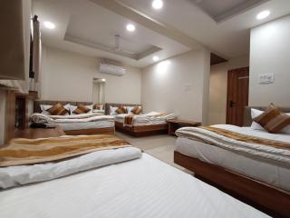 Shri ShyamRaj Hotel Ujjain - 0