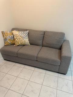 Style and Comfort - 8