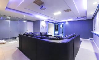 Songjeong V Hotel - 4