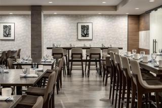 DoubleTree by Hilton Bloomington Minneapolis South - 1