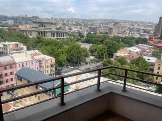 Элитная квартира в самом центре города с прекрасным видом на весь город - Erevan - 7
