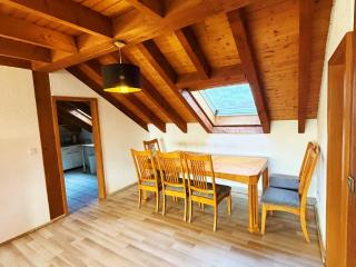 Spacious City Apartment with Terrace in Heusenstamm - Heusenstamm - 3