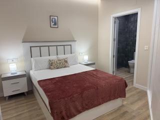 Apartamentos Doña Berenguela by gaiarooms - 0
