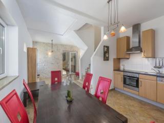 Holiday Home in Novigrad with Private Pool - 8
