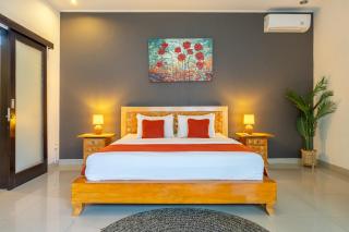Private pool Villa , 10min walk to Berawa Beach - 9