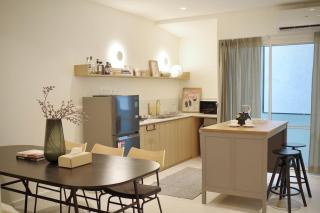 Slaap36 5BR Home with Parking, Walk to BTS Ari - 0