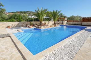 Villa Lojena Premium Penthouse by the Beach - 0