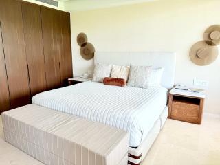 Oceanfront Paradise Luxury Apartment with Beach Access & Pool - Punta Mita - 5