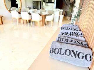 Oceanfront Paradise Luxury Apartment with Beach Access & Pool - 3