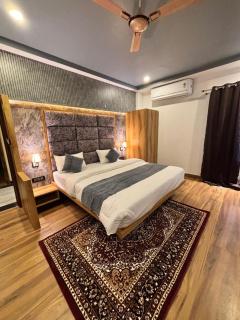 Kubergarh Resort - 1