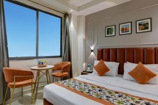 Qotel Hotel AT Residency Kaushambi Anand Vihar - 7