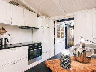 5 person holiday home in Oksbøl - 2
