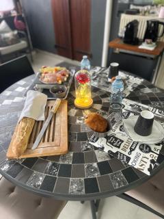 La Maison du bonheur au cœur de Gonfaron - 8