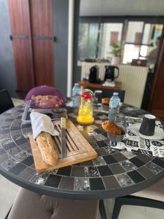 La Maison du bonheur au cœur de Gonfaron - 5