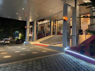 Sumbawa Grand Hotel - 5