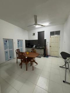Homestay Kita Kg Bechah Keranji - 1