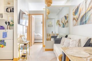 2BR FULLY FURNISHED Trees Residences Near SM Fairview with NETFLIX AND KARAOKE - Manila - 8