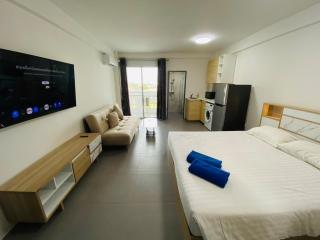 9 Karat Condo by PSR - 5
