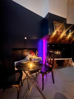 Blue room - 5