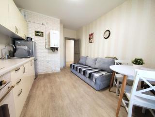 Captain 737 Apartment -  - 4