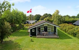 Lovely Home In Askø With Wifi -  - 1