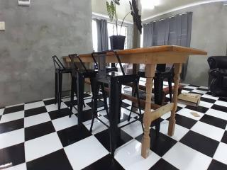Entire 2 -Bedroom Apartment with Extra Sleeping Area and Living Room, Kitchen - Port Moresby - 5