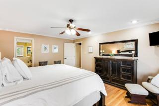 Silverwood: 5BR Lake+Hot Tub - 2