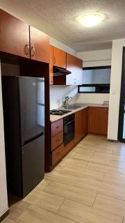 GoldenStay - 1