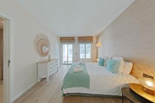 Grand Place Escape spacious 2BR with Charm - 7