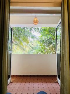 Namaste at Beachside 2BHK, with Free Breakfast - 7