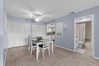 Sea Woods 211 - 2