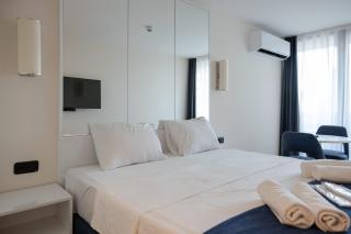 Studio Apartment by Batumi Boulevard - Wehost - 0