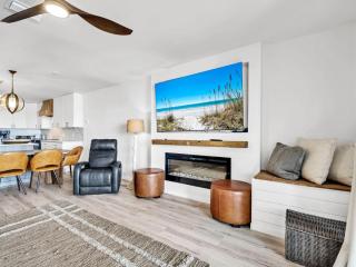 Charline at Shoreline Villas - 3