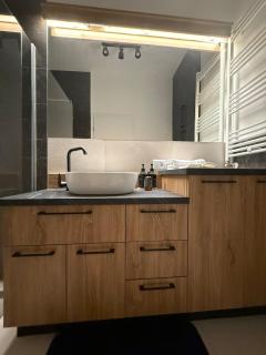 Modern Studio Arad - 1