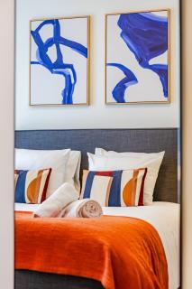 Luxurious 2-BR flat Near NATO & EU - 3