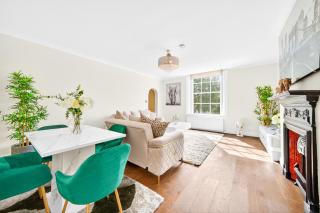 Modern 2-Bed Apartment near Greenwich & O2 Arena - Shooters Hill, London SE3 - 2